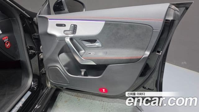 Mercedes-Benz CLA-Class 2020 — Photo 20/31