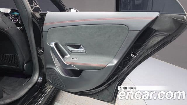 Mercedes-Benz CLA-Class 2020 — Photo 13/31