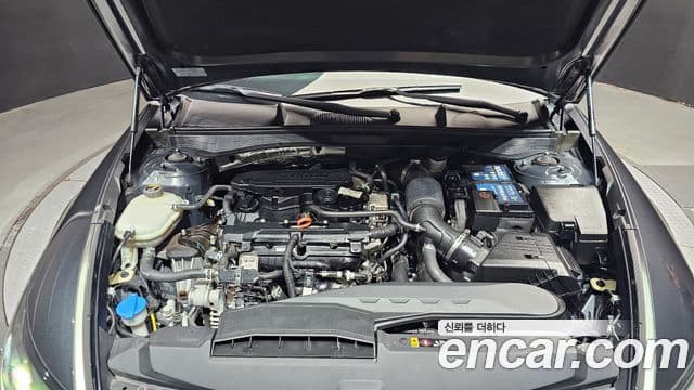 Hyundai Sonata 2020 — ფოტო 6/20