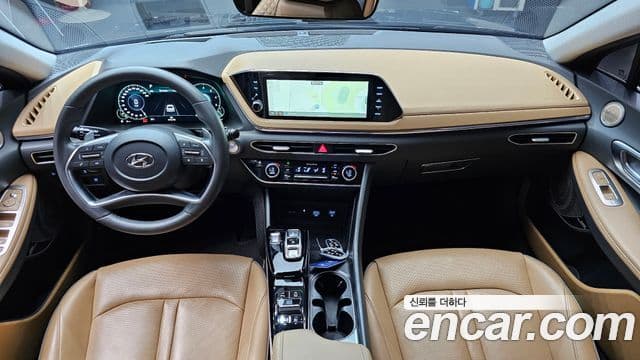 Hyundai Sonata 2020 — ფოტო 7/20
