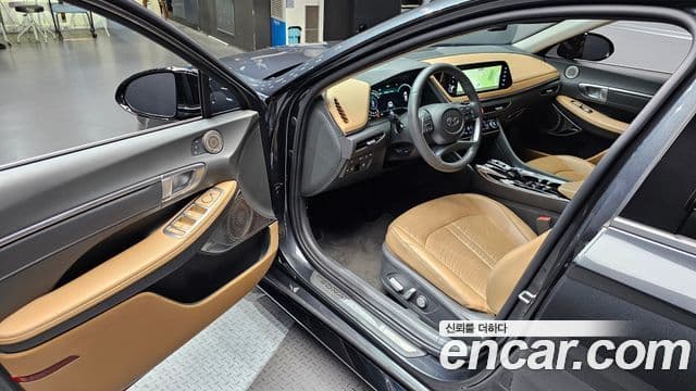 Hyundai Sonata 2020 — ფოტო 10/20