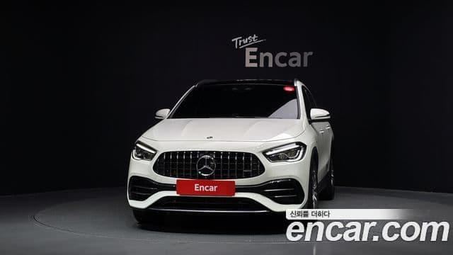 Mercedes-Benz GLA-Class 2021 — Şəkil 3/20