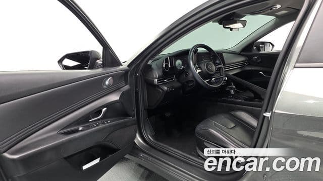 Hyundai Avante 2022 — ფოტო 8/20