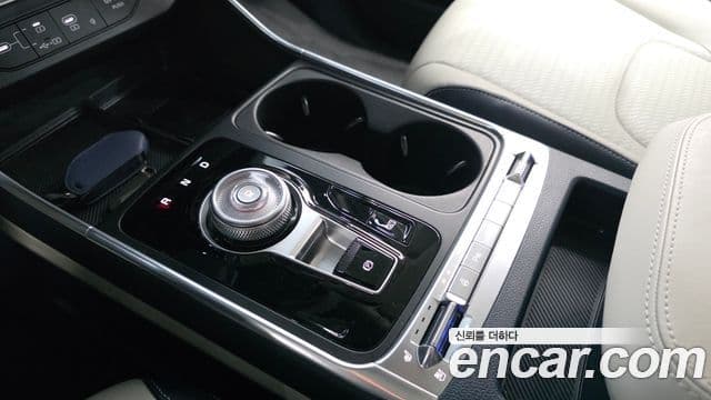 Kia Carnival 2025 — Фото 9/20