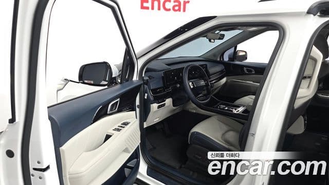 Kia Carnival 2025 — Фото 10/20