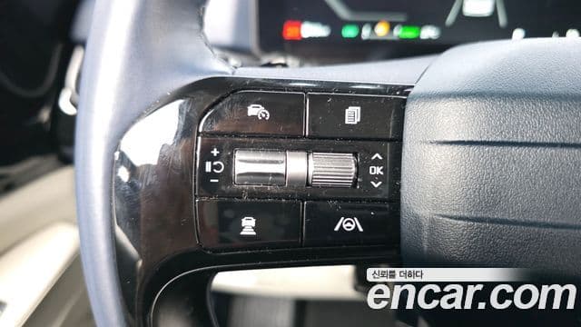 Kia Carnival 2025 — Фото 17/20