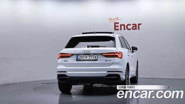 Audi Q3 2023 — ფოტო 3/20