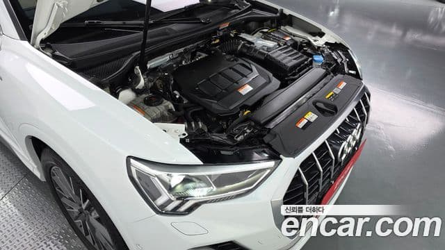 Audi Q3 2023 — ფოტო 5/20