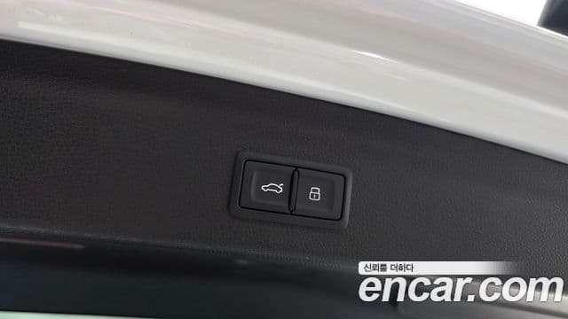Audi Q3 2023 — ფოტო 19/20