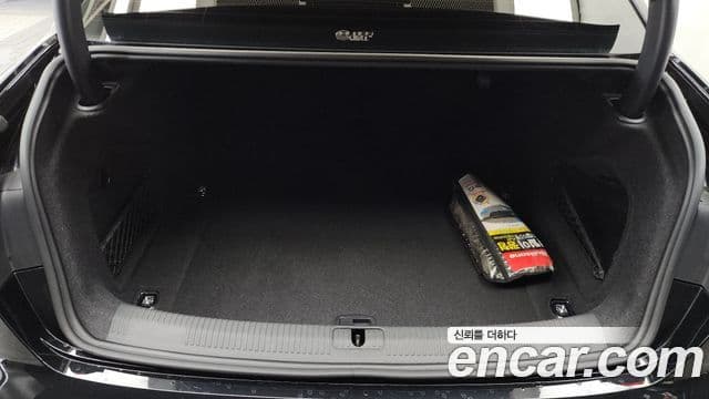 Audi A4 2023 — фото 19 из 20