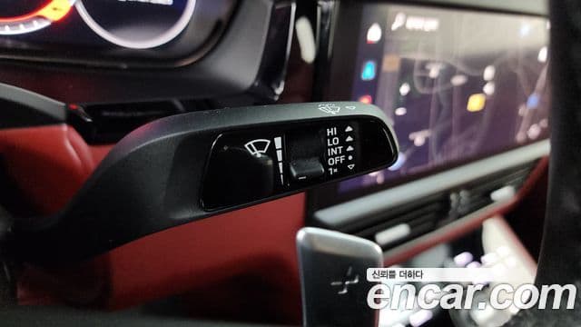 Porsche Cayenne 2022 — Photo 4/33