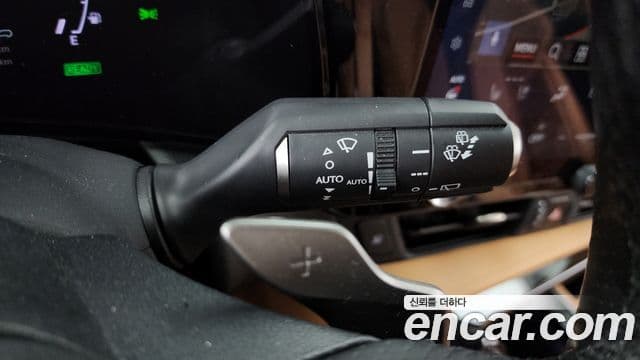 Lexus NX450h+ 2025 — Photo 20/34
