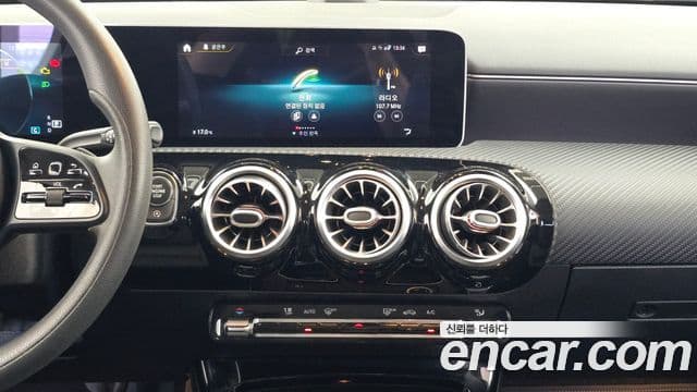 Mercedes-Benz A-Class 2020 — Фото 14/20