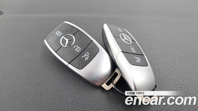 Mercedes-Benz A-Class 2020 — Фото 17/20
