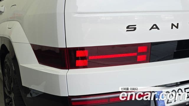 Hyundai Santa Fe 2024 — Photo 26/42