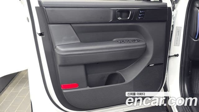 Hyundai Santa Fe 2024 — Photo 5/42