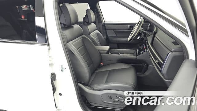 Hyundai Santa Fe 2024 — Photo 27/42