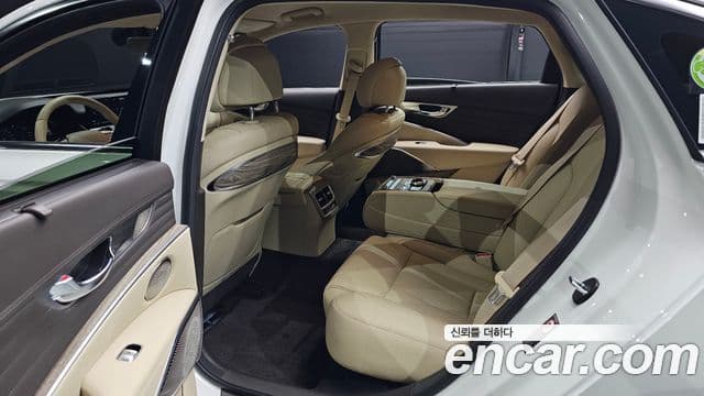 Kia The K9 2023 — фото 12 из 20
