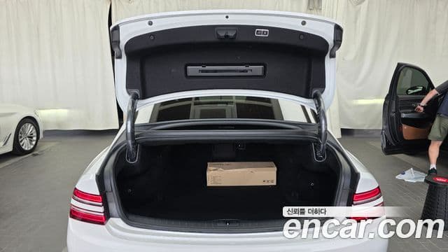 Genesis Electrified G80 2021 — Şəkil 20/20