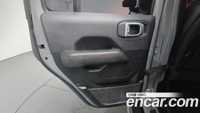 Jeep Wrangler 2023 — Photo 10/30