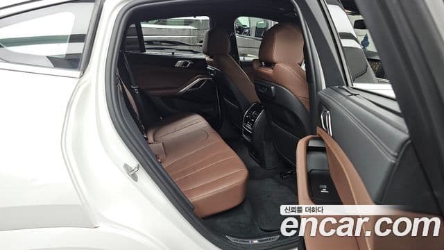 BMW X6 2022 — Şəkil 12/20