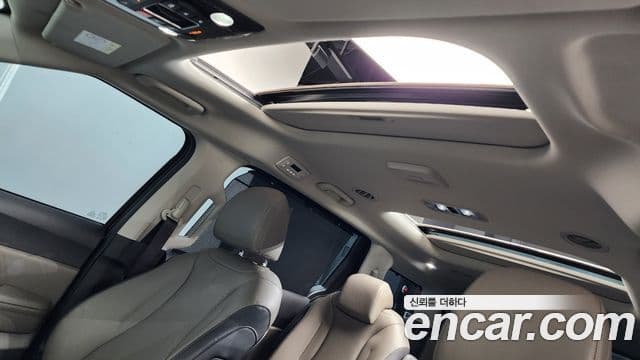Kia Carnival 2024 — Şəkil 17/20