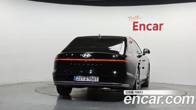 Hyundai Grandeur 2025 — ფოტო 4/20