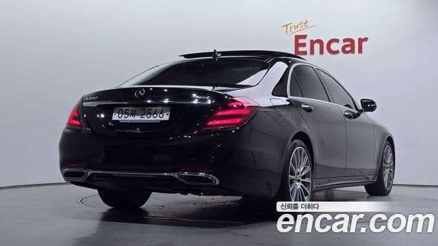 Mercedes-Benz S-Class 2018 — ფოტო 2/20
