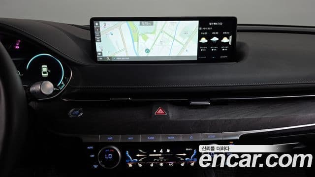 Genesis Electrified G80 2021 — Şəkil 13/20