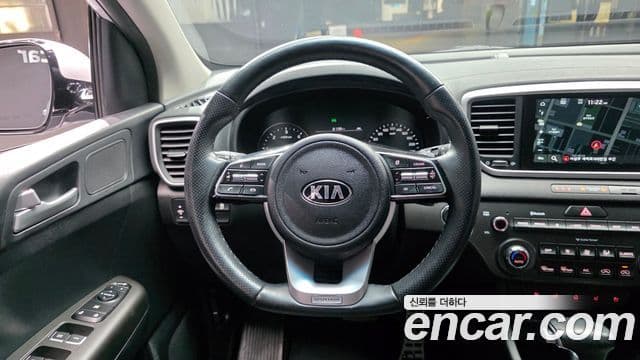 Kia Sportage The Bold 2021 — Şəkil 14/20