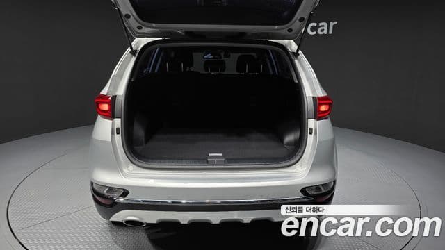 Kia Sportage The Bold 2021 — Şəkil 20/20