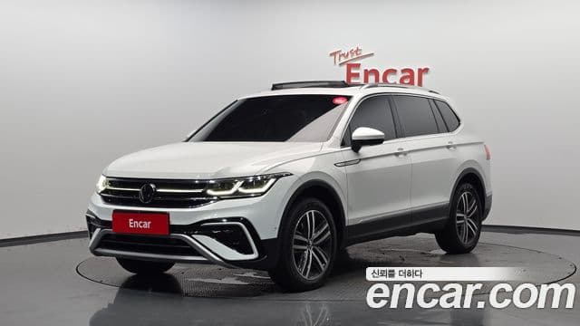 Volkswagen Tiguan Allspace 2023 — ფოტო 1/20
