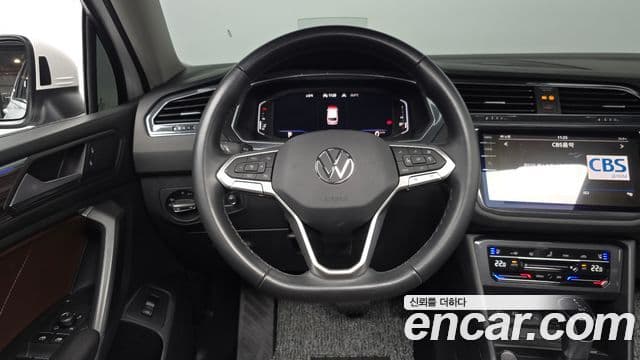 Volkswagen Tiguan Allspace 2023 — фото 13 из 20