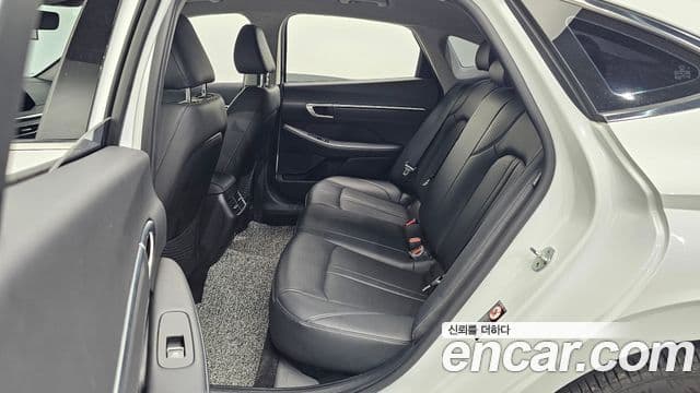 Hyundai Sonata 2022 — Şəkil 11/20