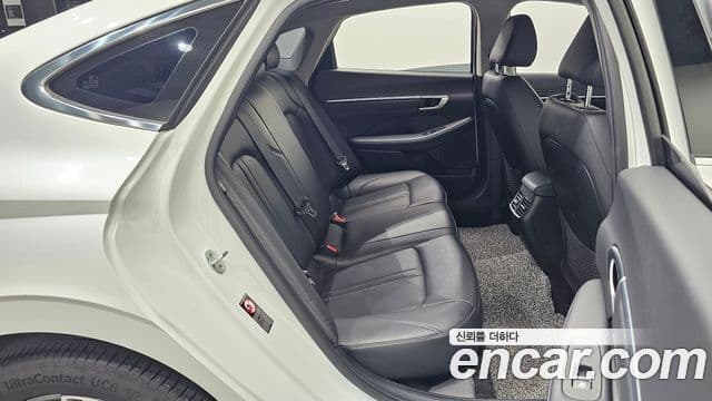 Hyundai Sonata 2022 — Şəkil 12/20