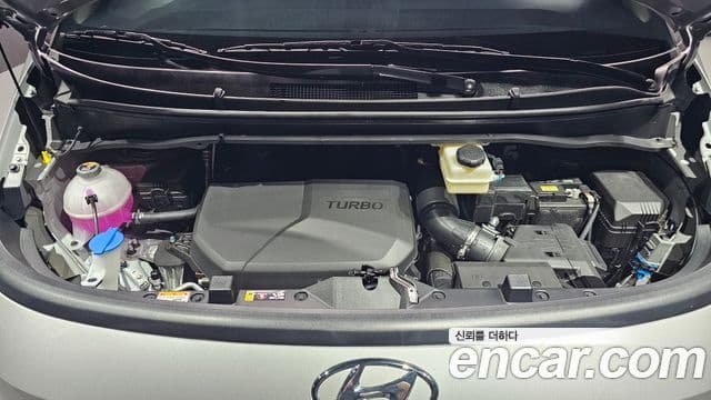 Hyundai Staria 2023 — Şəkil 6/20