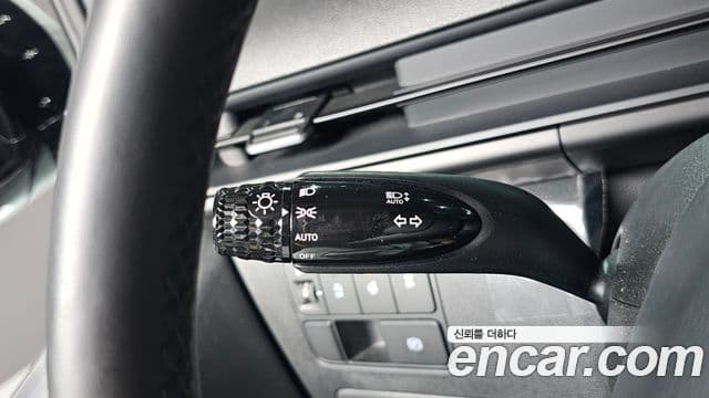 Hyundai Staria 2023 — Фото 13/20