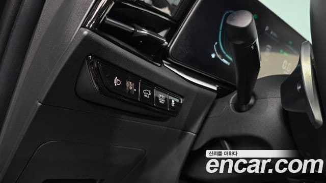 Kia Niro 2026 — ფოტო 17/20
