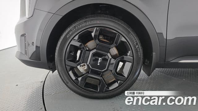 Kia Sorento 2024 — ფოტო 5/20