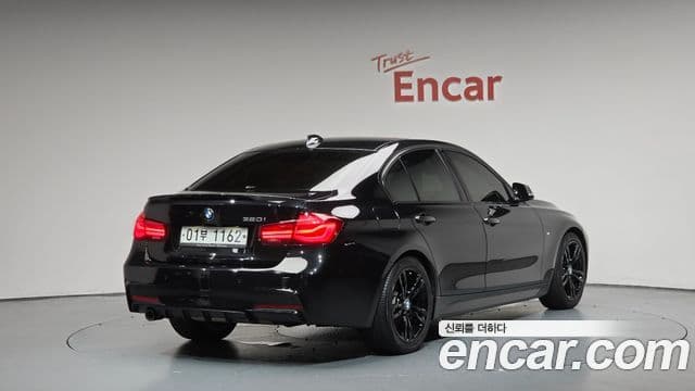BMW 3 Series 2018 — Şəkil 2/20