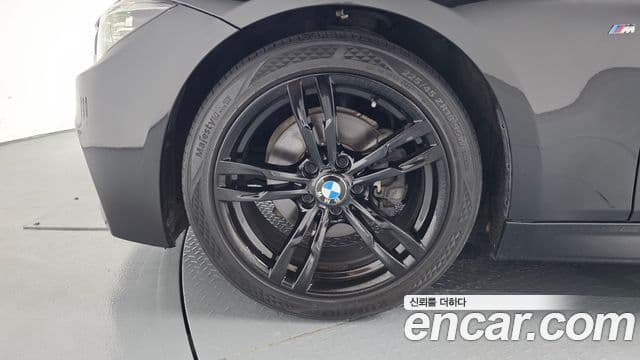 BMW 3 Series 2018 — Şəkil 5/20