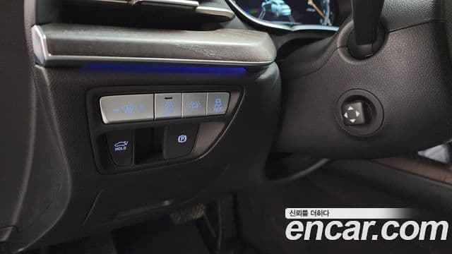 Genesis G80 2021 — Şəkil 30/40