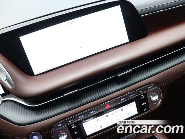 Genesis G90 2023 — Şəkil 12/20