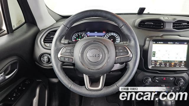Jeep Renegade 2021 — Şəkil 19/32