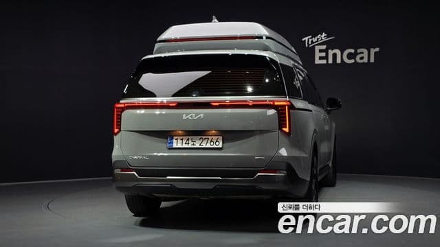 Kia Carnival 2024 — Şəkil 4/20