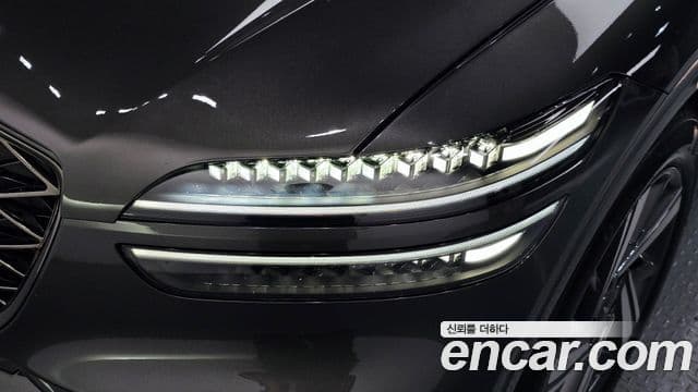 Genesis GV70 2024 — Şəkil 25/32