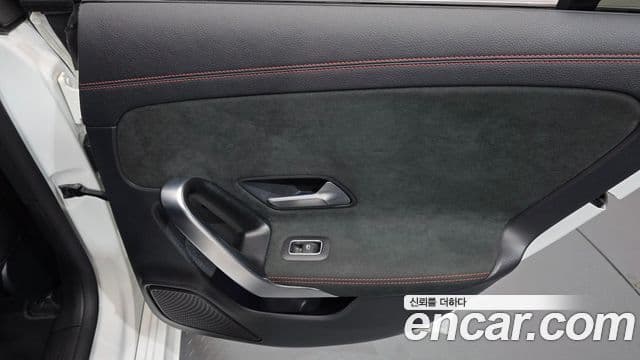 Mercedes-Benz CLA-Class 2023 — Photo 28/30