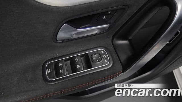 Mercedes-Benz CLA-Class 2023 — Photo 24/30