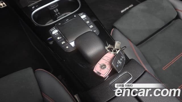 Mercedes-Benz CLA-Class 2023 — Photo 7/30