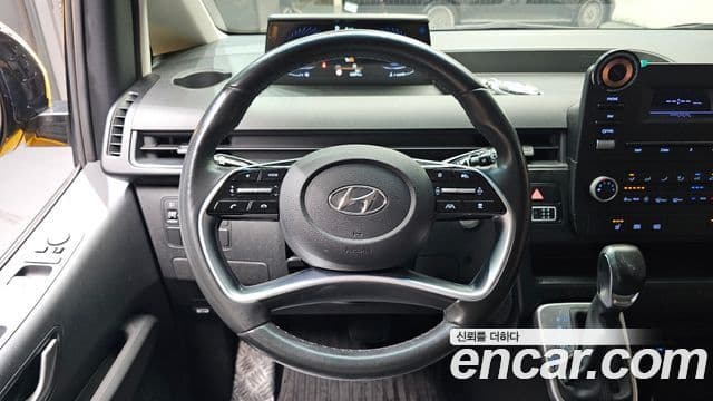 Hyundai Staria 2021 — ფოტო 12/20